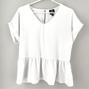 Bobeau Short Sleeve V-Neck Peplum Blouse
